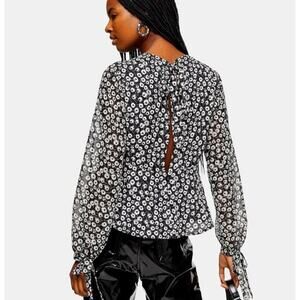 Topshop Women's Size 6 Black & White Floral Print Tie Sleeve Open Back Blouse